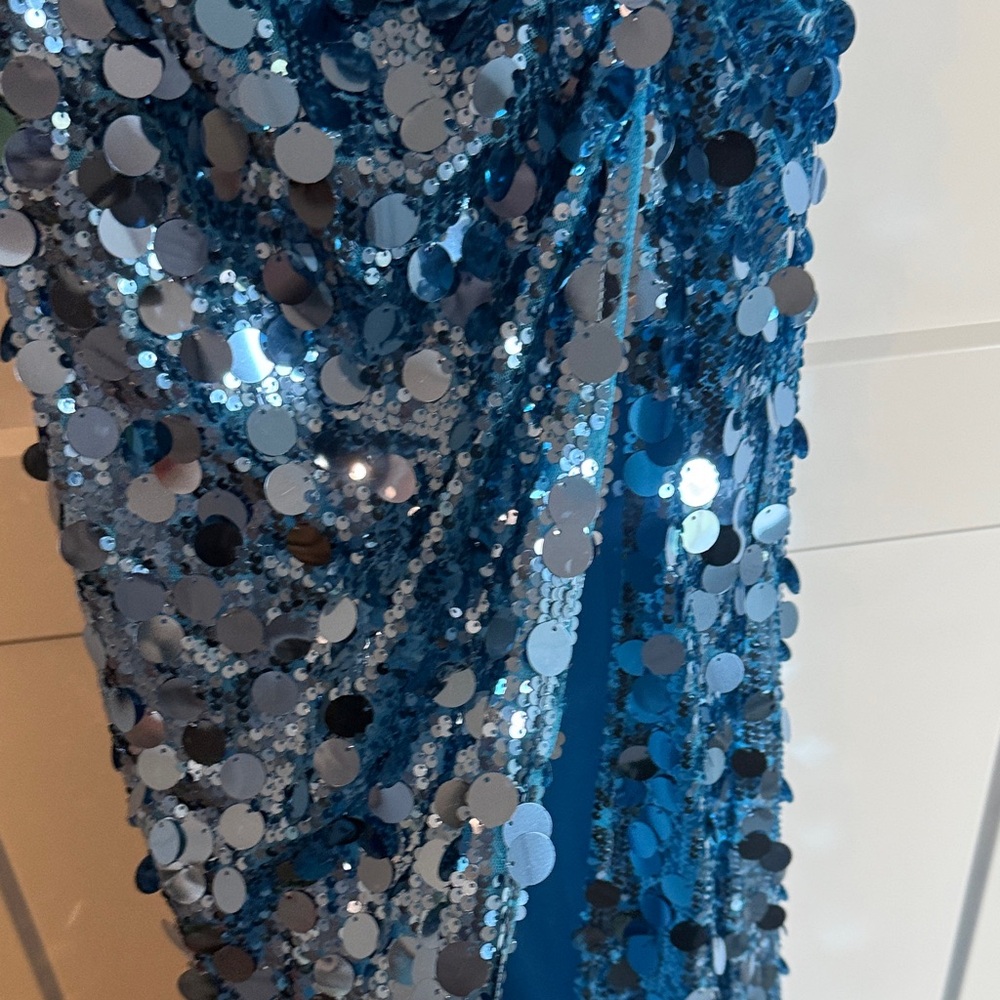 Forever 21 Blue Sequin Strapless Dress - Picture 2 of 9